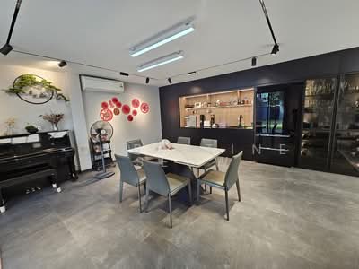 For Sale - Seletar Crescent, tastefully renovated and huge Semi-D