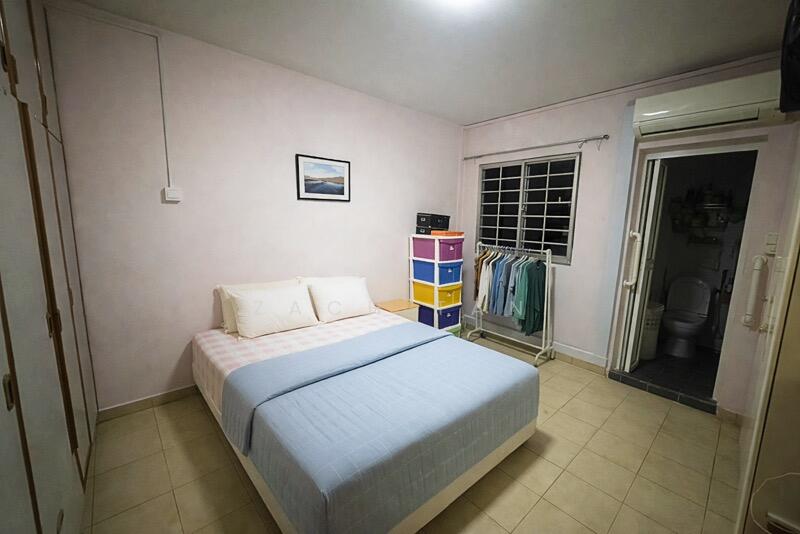 For Sale - 928 Jurong West Street 92