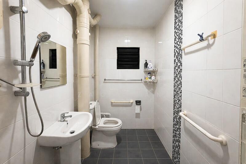 For Sale - 928 Jurong West Street 92