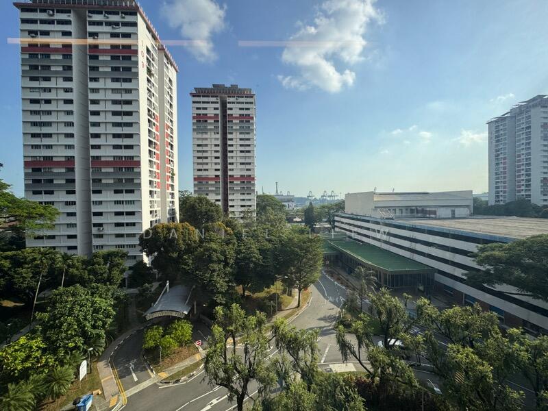 For Rent - 102 Spottiswoode Park Road