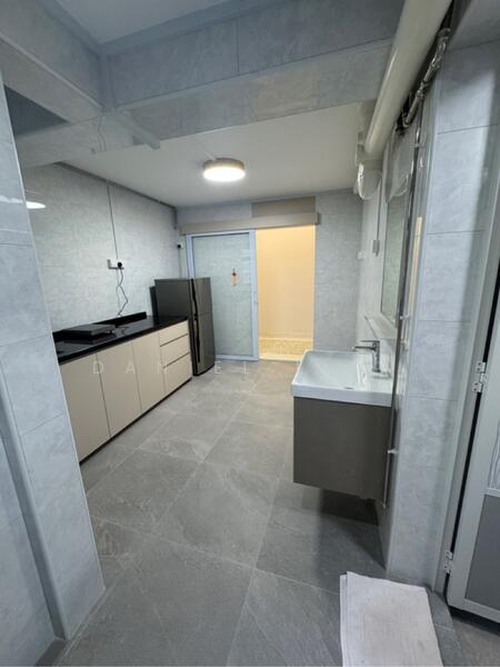 For Rent - 102 Spottiswoode Park Road