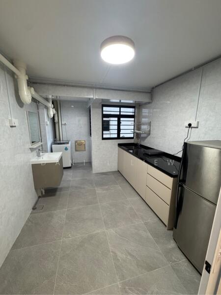 For Rent - 102 Spottiswoode Park Road