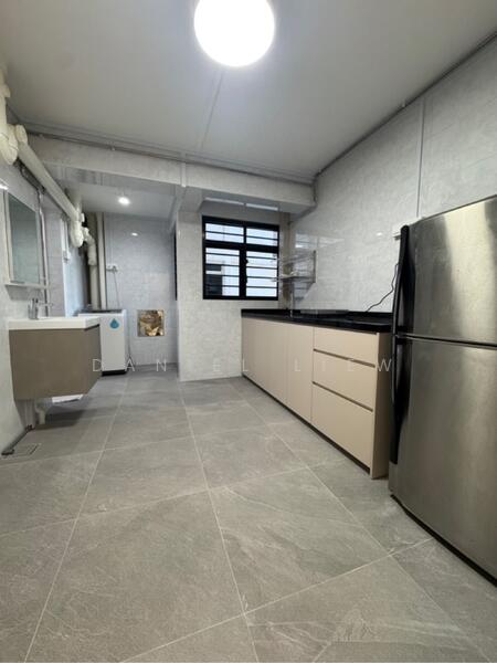 For Rent - 102 Spottiswoode Park Road