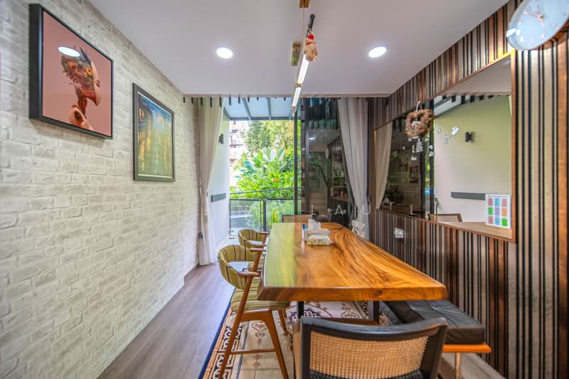 Parc Komo, 959 Upper Changi Road North, 3 Bedrooms, 1,012 sqft, Condominium For Sale, by Adeline Lau Li Fang, 60231186 - Dining Room - PropertyGuru.com.sg