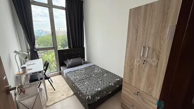 For Rent - The Lakeshore