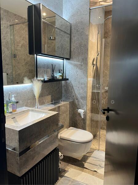 Martin Modern Apartment For Sale at S$ 2,300,000 | PropertyGuru Singapore