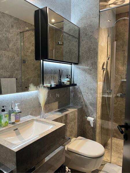 Martin Modern Apartment For Sale at S$ 2,300,000 | PropertyGuru Singapore