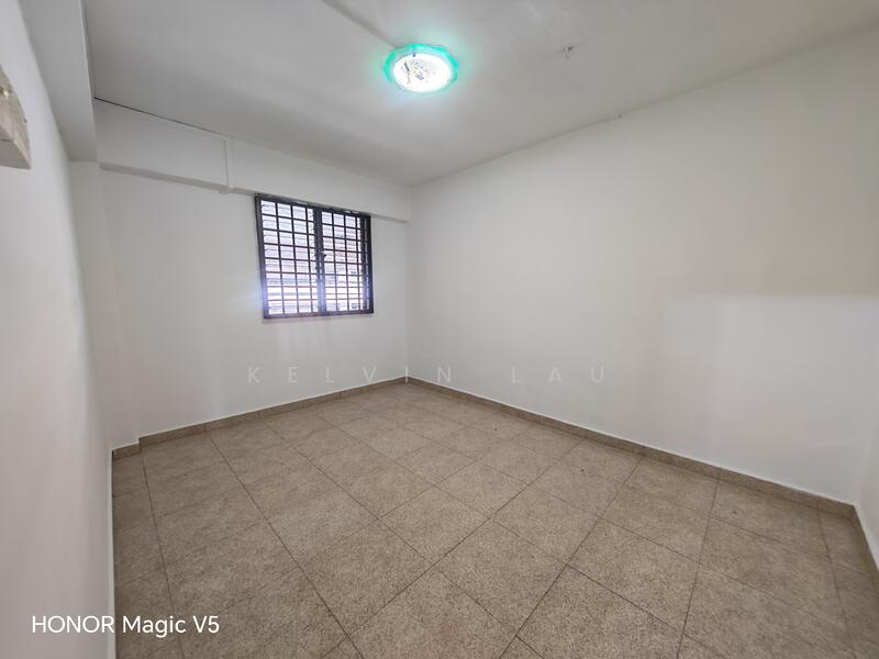 For Sale - 205 Jurong East Street 21