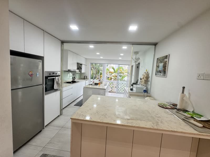 Chwee Chian View, Chwee Chian View, 5 Bedrooms, 3,600 sqft, Semi-Detached House For Sale, by Madeline Phua 潘美珊, 60231579 - Kitchen - PropertyGuru.com.sg