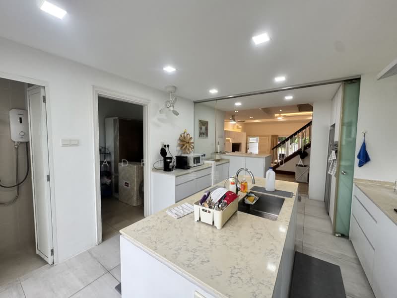Chwee Chian View, Chwee Chian View, 5 Bedrooms, 3,600 sqft, Semi-Detached House For Sale, by Madeline Phua 潘美珊, 60231579 - Kitchen - PropertyGuru.com.sg