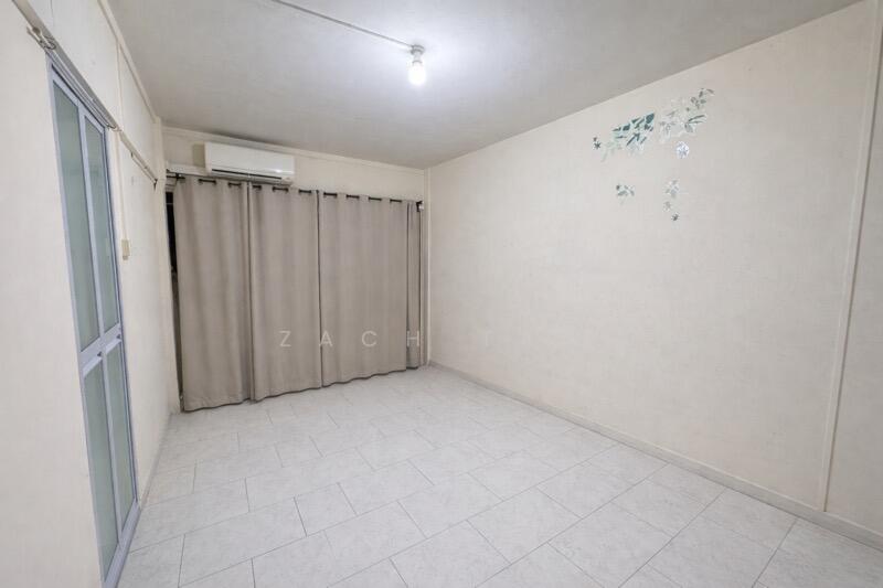 People's Park Complex Apartment For Sale at S$ 1,379,998 | PropertyGuru Singapore