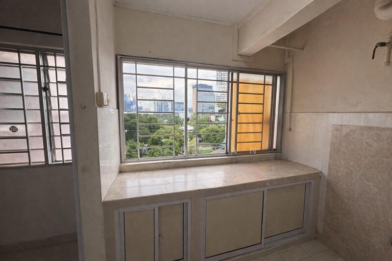 People's Park Complex Apartment For Sale at S$ 1,379,998 | PropertyGuru Singapore