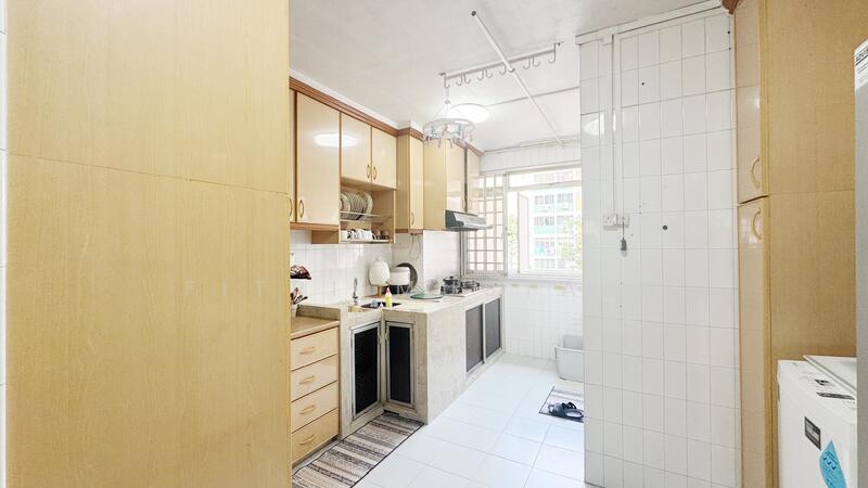 For Sale - 305 Yishun Central