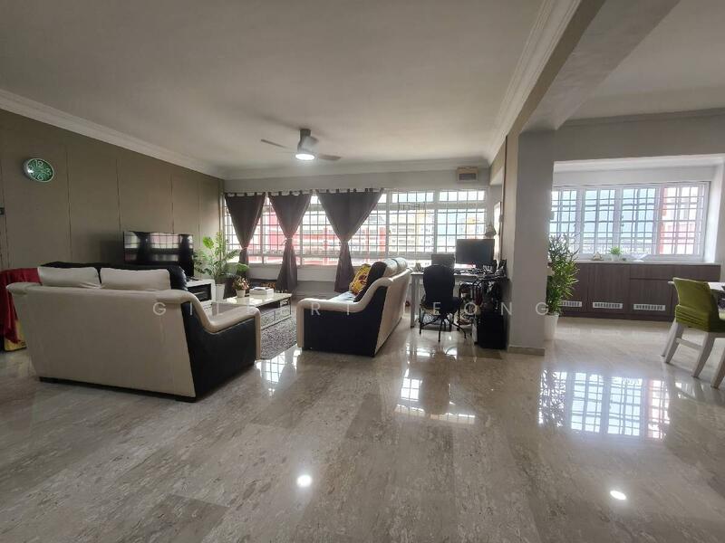 For Sale - 584 Pasir Ris Street 53