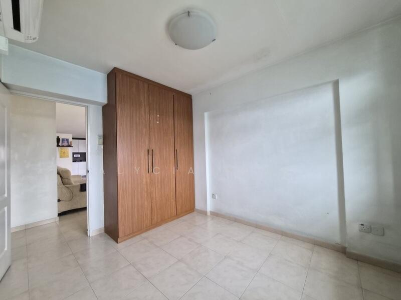 114 Edgefield Plains HDB Flat For Sale at S$ 868,000 | PropertyGuru Singapore