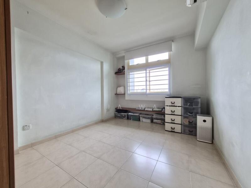 114 Edgefield Plains HDB Flat For Sale at S$ 868,000 | PropertyGuru Singapore