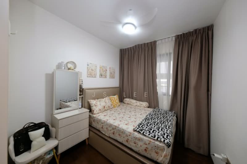 Arc at Tampines, 17 Tampines Avenue 8, 3 Bedrooms, 1,076 sqft, Executive Condominium For Sale, by JS Lee, 60231848 - PropertyGuru.com.sg