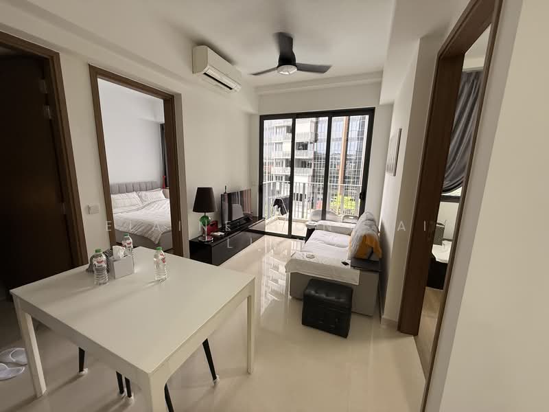 Parc Botannia, 10 Fernvale Street, 2 Bedrooms, 581 sqft, Condominium For Rent, by Elaine Hong Ai Lian, 60231874 - Living Room - PropertyGuru.com.sg