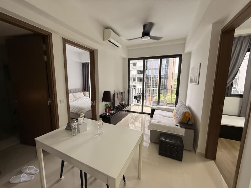 Parc Botannia, 10 Fernvale Street, 2 Bedrooms, 581 sqft, Condominium For Rent, by Elaine Hong Ai Lian, 60231874 - Living Room - PropertyGuru.com.sg