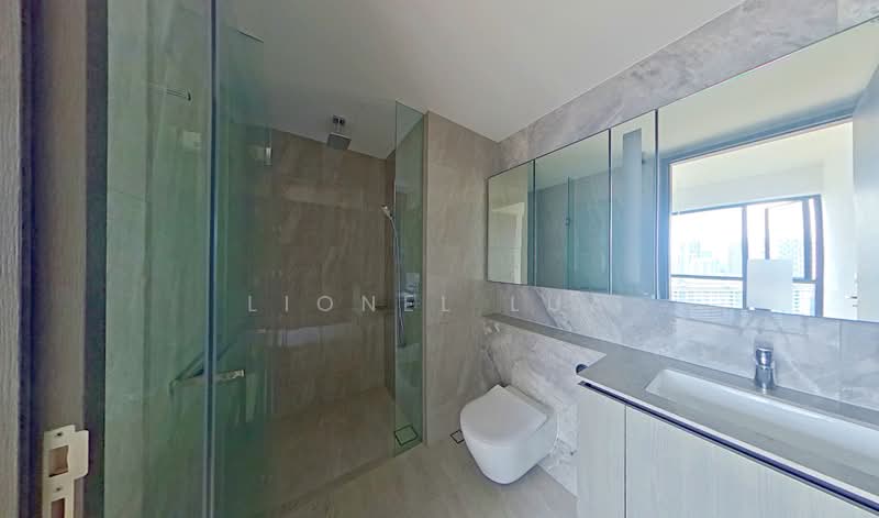 Piccadilly Grand Condominium For Sale at S$ 1,750,000 | PropertyGuru Singapore - Master Bathroom