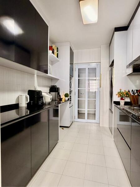 296C Bukit Batok Street 22 HDB Flat For Sale at S$ 984,999 | PropertyGuru Singapore