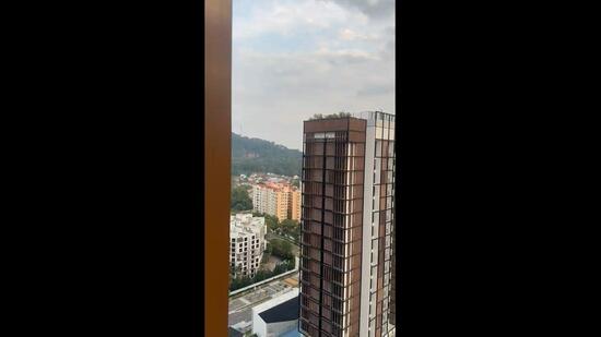 Midwood, 8 Hillview Rise, 3 Bedrooms, 893 sqft, Condominium For Rent, by Karen Ng, 60232196 - PropertyGuru.com.sg