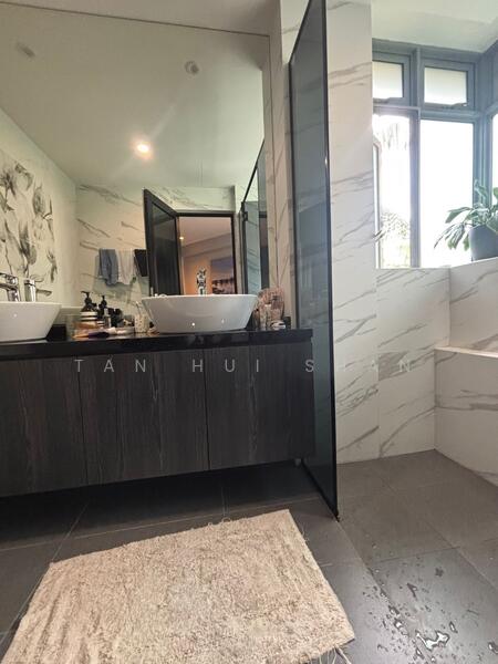Adam Park Condominium Condominium For Sale at S$ 2,880,000 | PropertyGuru Singapore - Bathroom