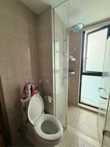 Kingsford Waterbay, 80 Upper Serangoon View, 4 Bedrooms, 1,195 sqft, Condominium For Sale, by Sean Chia, 60232365 - PropertyGuru.com.sg