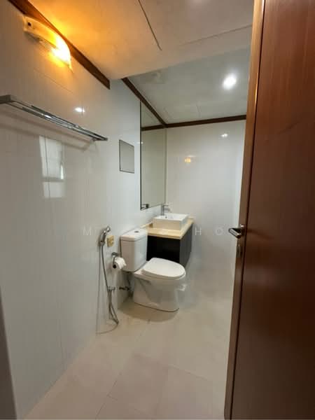 For Rent - The Bayshore