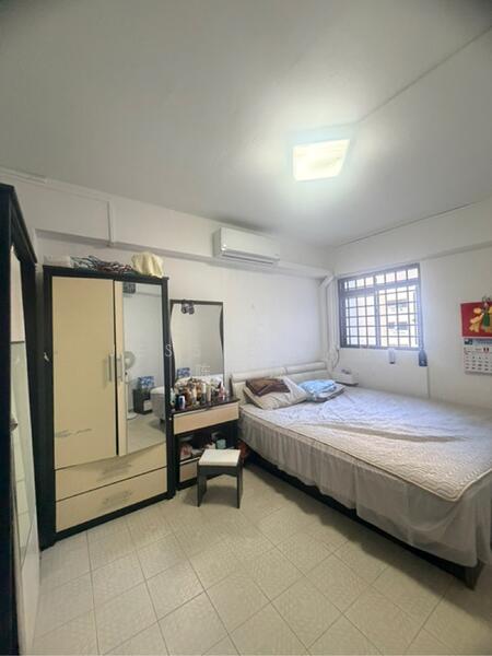 For Sale - 805 Tampines Avenue 4