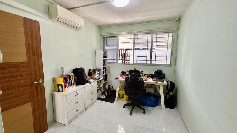141 Simei Street 2 HDB Flat For Sale at S$ 698,000 | PropertyGuru Singapore - Common Bedroom 2