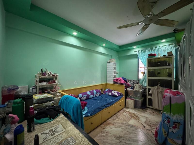 228 Tampines Street 23 HDB Flat For Sale at S$ 650,000 | PropertyGuru Singapore