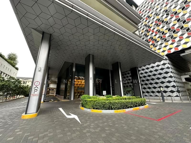 Centrium Square (Office), 320 Serangoon Rd, 4,962 sqft, Office For Sale, by Vincent Low, 60232547 - Exterior - CommercialGuru.com.sg
