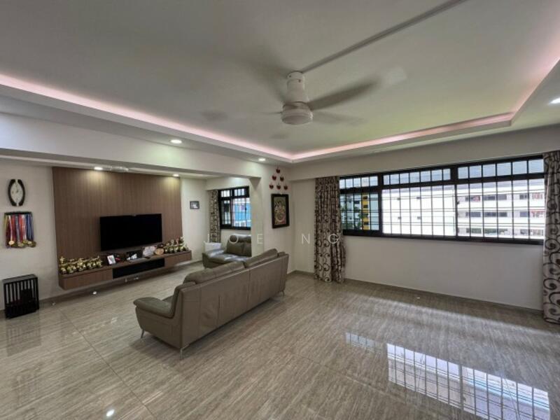 330 Sembawang Close HDB Flat For Sale at S$ 698,000 | PropertyGuru Singapore
