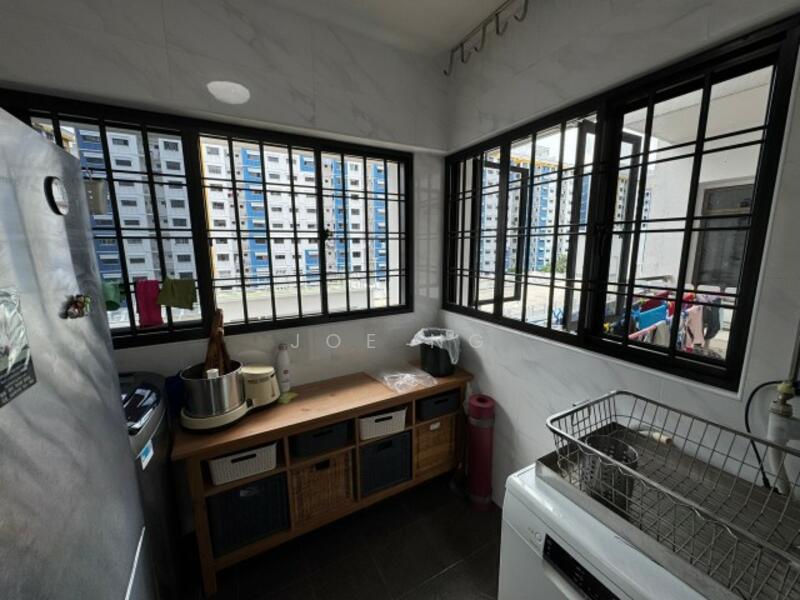 330 Sembawang Close HDB Flat For Sale at S$ 698,000 | PropertyGuru Singapore