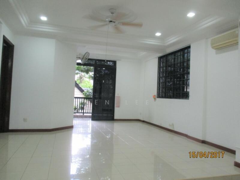 D10 -21 Bukit timah beauty world mrt 4 bedroom house, yuk tong ave, 4 Bedrooms, 3,000 sqft, Terraced House For Rent, by Ben Lee, 60232706 - PropertyGuru.com.sg