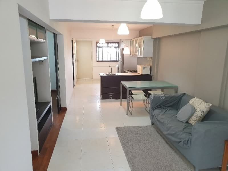12 Holland Avenue HDB Flat For Sale at S$ 550,000 | PropertyGuru Singapore - Open concept living