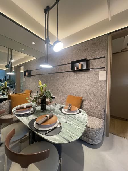 PENRITH, 70,72 Margaret Drive, 2 Bedrooms, 614 sqft, Condominium For Sale, by Marn Lee, 60233222 - Dining Room - PropertyGuru.com.sg