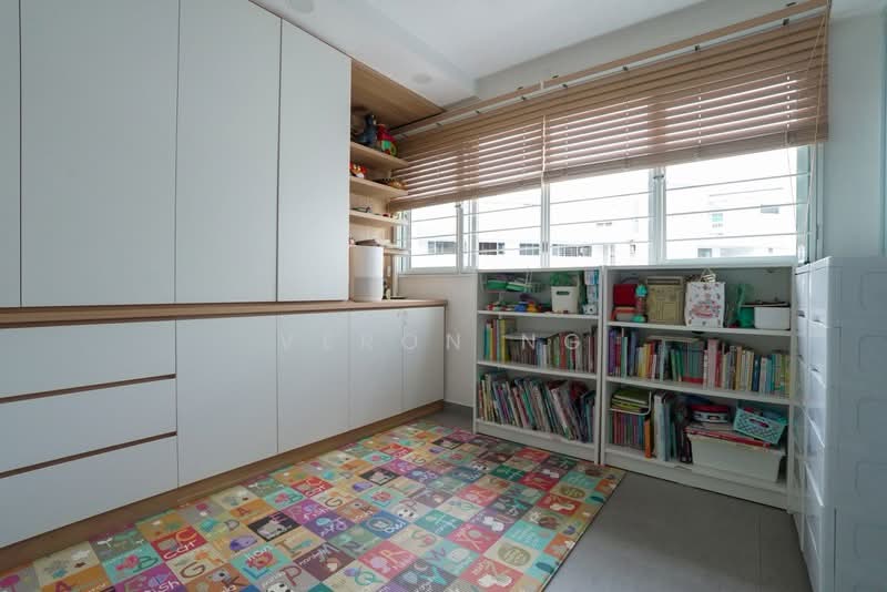 For Sale - 35 Marine Crescent