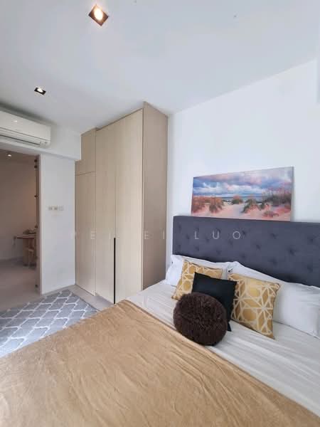 The Princeton, 2 Ewe Boon Road, 2 Bedrooms, 861 sqft, Apartment For Sale, by Peipei Luo, 60233290 - Cosy ensuite bedroom designed for rest. No excess. No distractions - PropertyGuru.com.sg