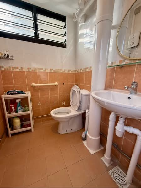 For Rent - 706 Clementi West Street 2