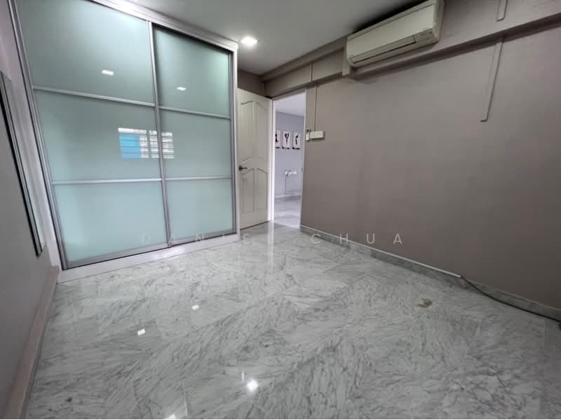 2 Lorong Lew Lian HDB Flat For Sale at S$ 468,000 | PropertyGuru Singapore