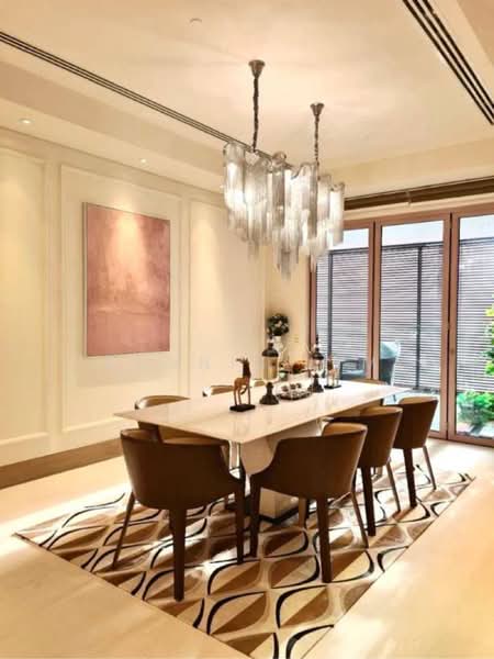The Ritz-Carlton Residences Condominium For Sale at S$ 13,500,000 | PropertyGuru Singapore