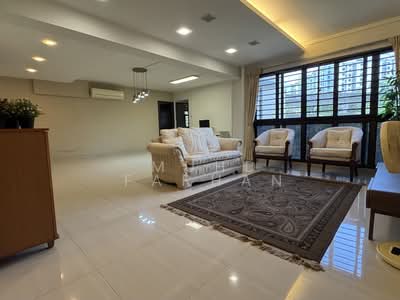 For Sale - 262B Compassvale Street