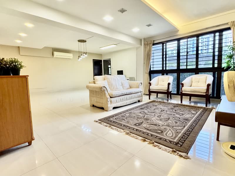 262B Compassvale Street, 262B Compassvale Street, 3 Bedrooms, 1,399 sqft, HDB Flat For Sale, by Muhd Farhan, 60233516 - Living Room - PropertyGuru.com.sg