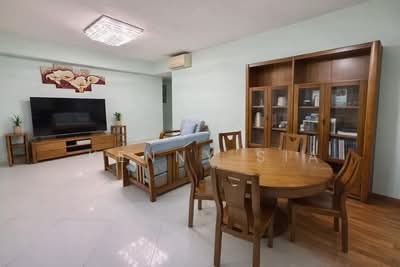 For Rent - Eight Courtyards