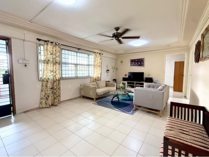 294 Tampines Street 22 HDB Flat For Sale at S$ 595,000 | PropertyGuru Singapore
