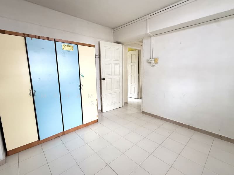 294 Tampines Street 22 HDB Flat For Sale at S$ 595,000 | PropertyGuru Singapore