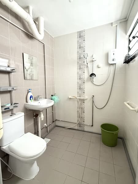 294 Tampines Street 22 HDB Flat For Sale at S$ 595,000 | PropertyGuru Singapore