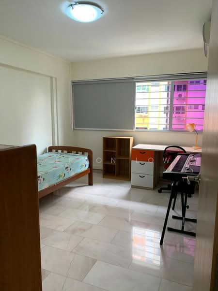 809 Yishun Ring Road, 809 Yishun Ring Road, 3 Bedrooms, 1,302 sqft, HDB Flat For Rent, by Vernon Low, 60233779 - PropertyGuru.com.sg